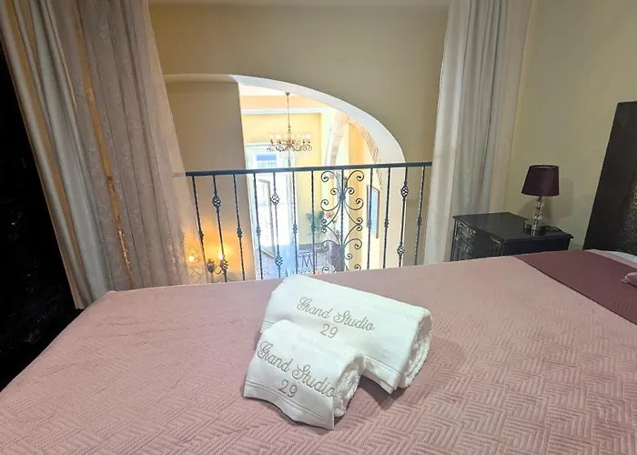 Apartment Grand 29 *